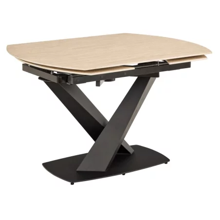 Morella dining table
